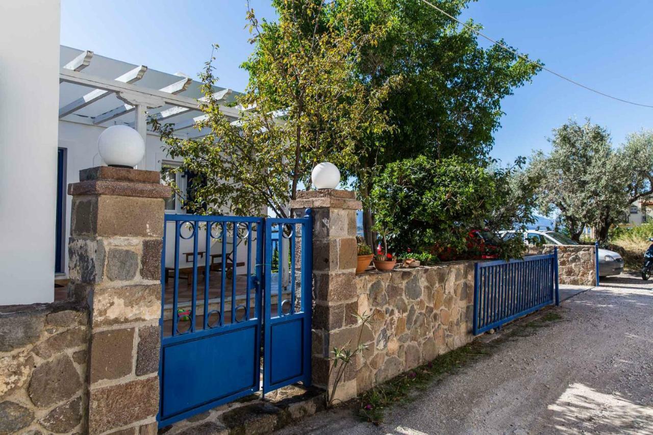 Villa Euphoria In Aegina, A' Marathonas Bay Exterior photo