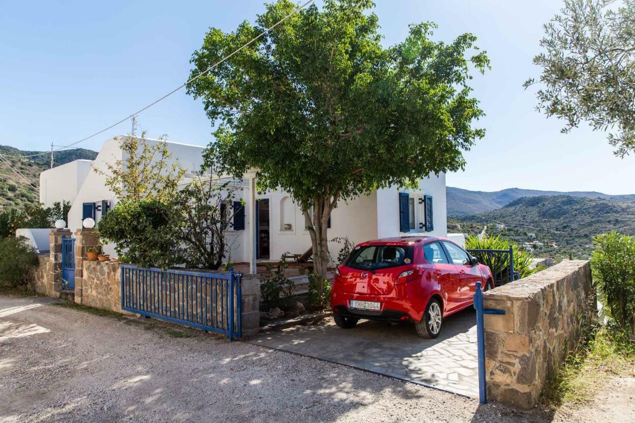 Villa Euphoria In Aegina, A' Marathonas Bay Exterior photo