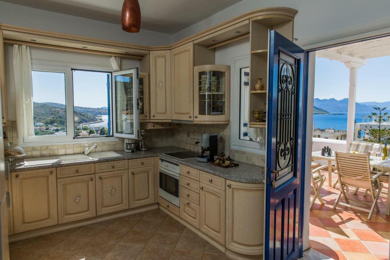 Villa Euphoria In Aegina, A' Marathonas Bay Exterior photo